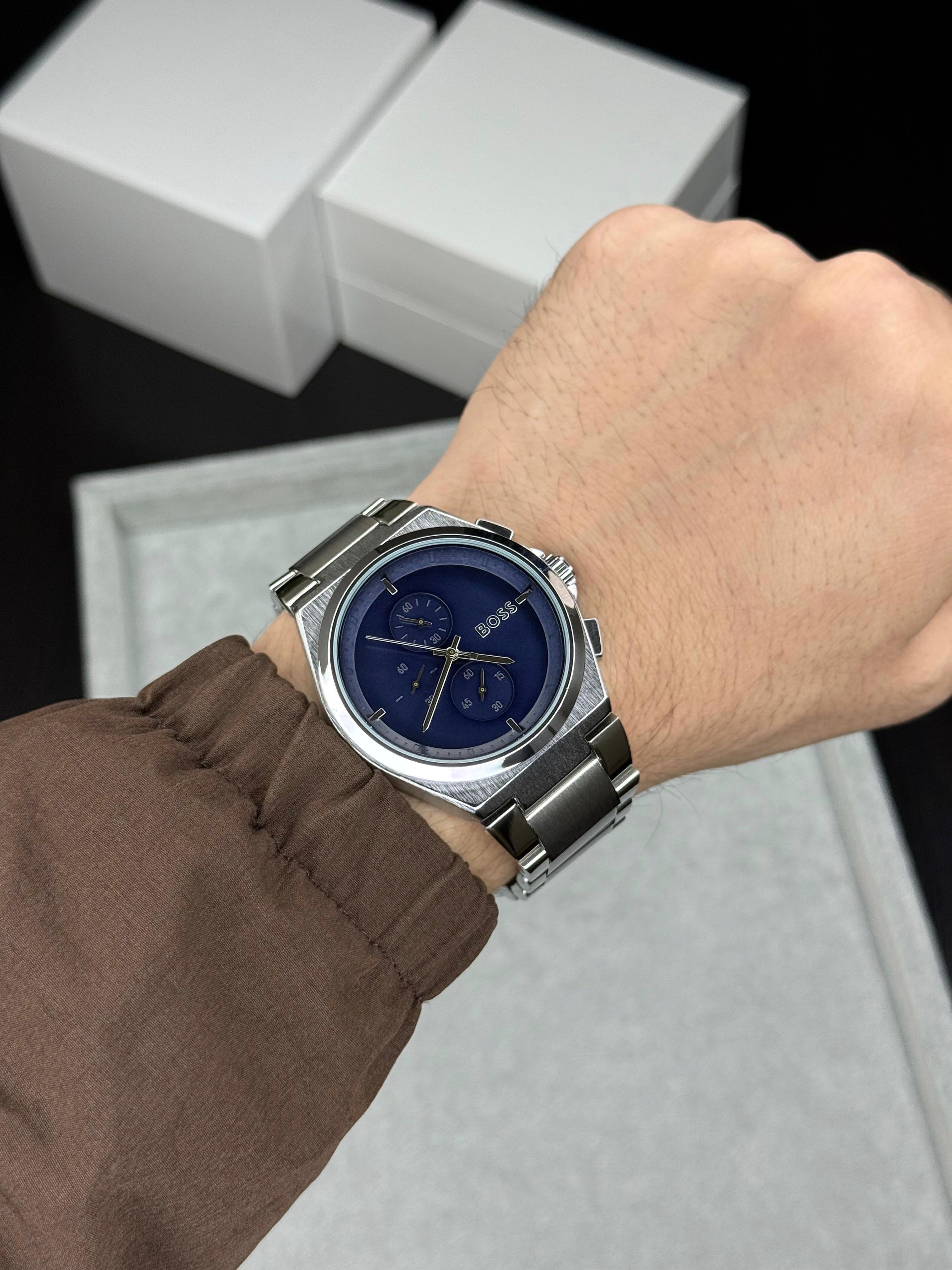 Hugo Boss Silver Chain Blue Dial Men's Watch